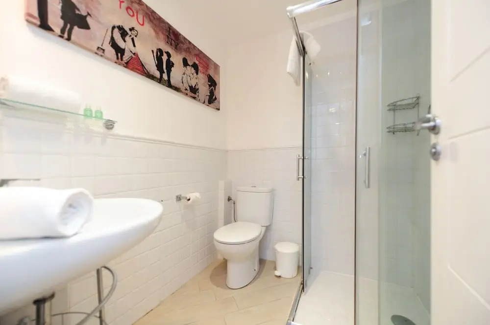 Studio Orange Five Stars Holiday House