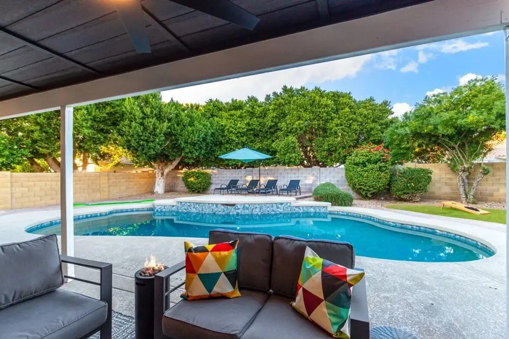 Modern Mesa Oasis Free Heated Pool Al-fresco Living