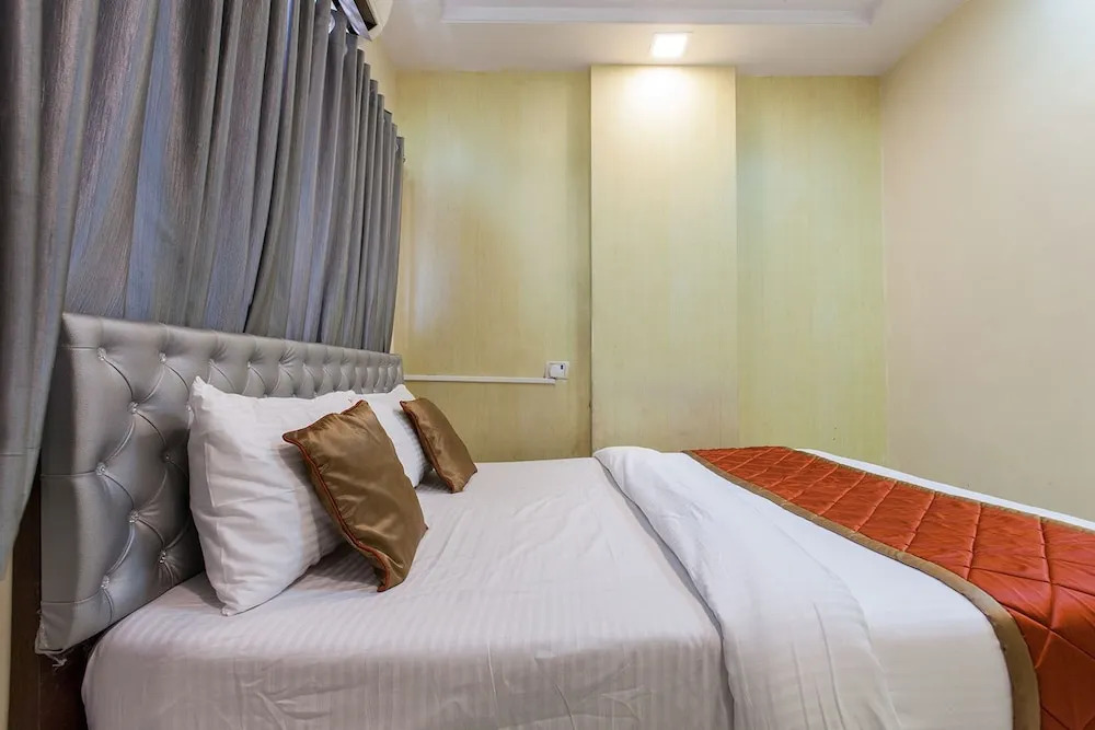 Hotel KC Palace