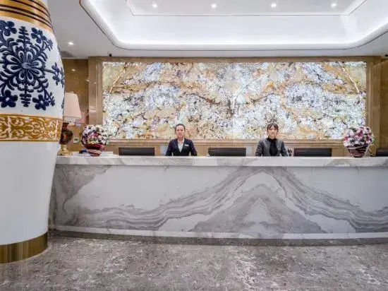 Yuhua Hotel