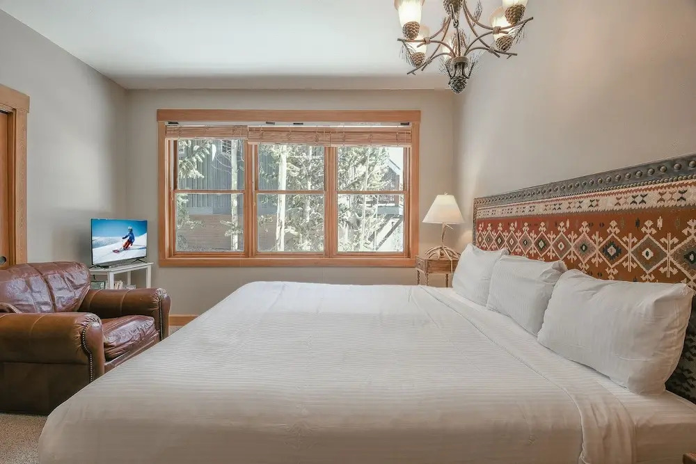 Cabin in the Pines 11 by SummitCove Vacation Lodging