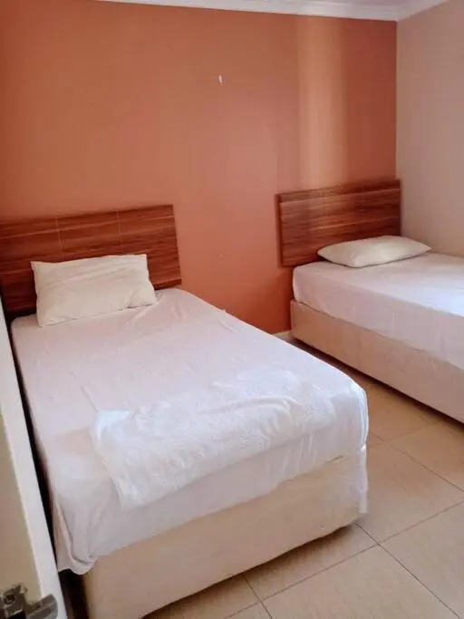 Nyayo Embakasi 3 bedroom Furnished Apartment