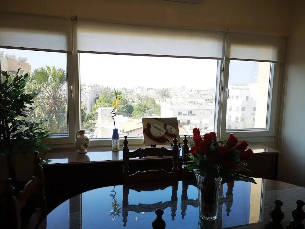 Sunny Apartment Larnaca