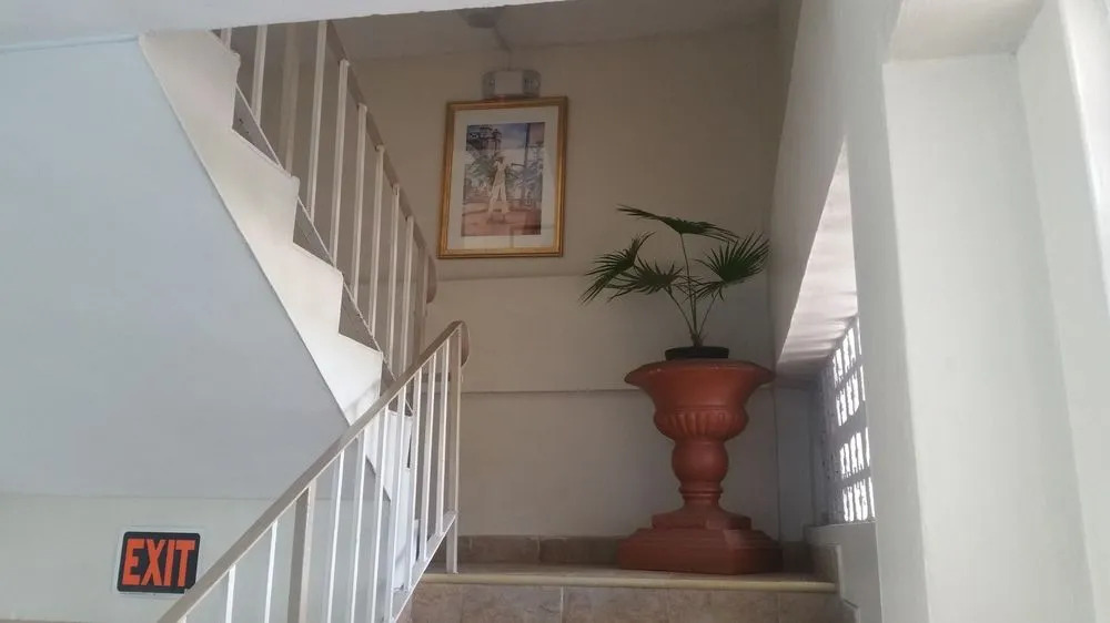 Melrose Beach Apartments Inc