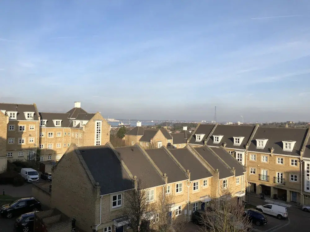 Ebbsfleet/bluewater River View Apartment