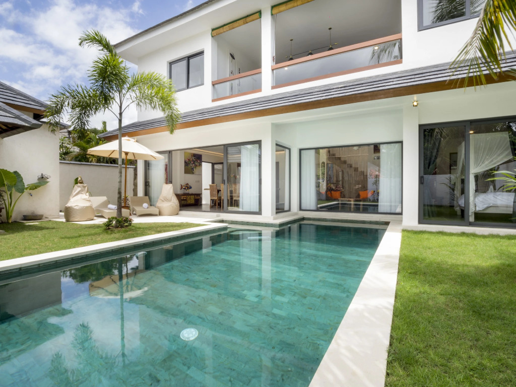 Villa Wiana by Villa Finder
