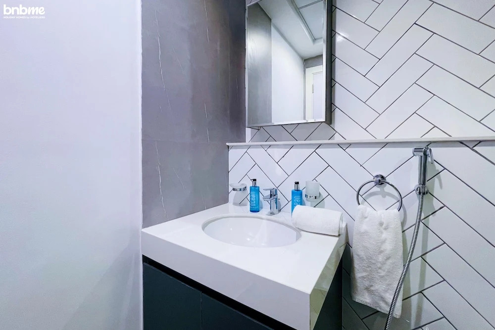 Lucky Residence - 1002 by bnbme homes