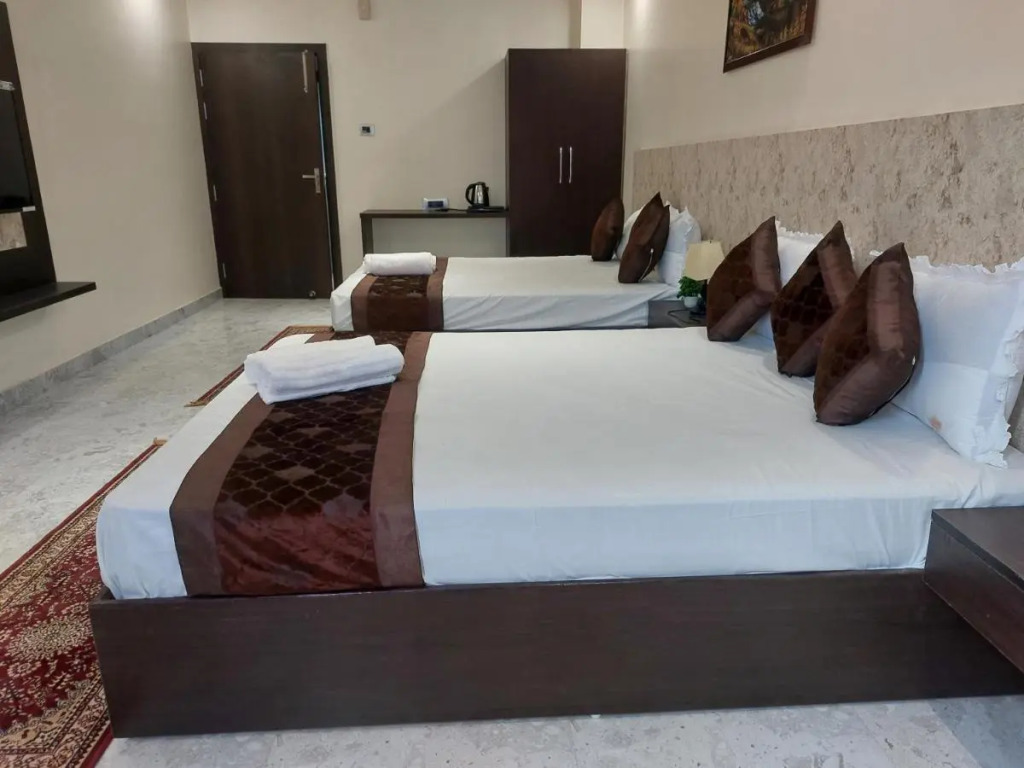 Hotel Rudra Inn