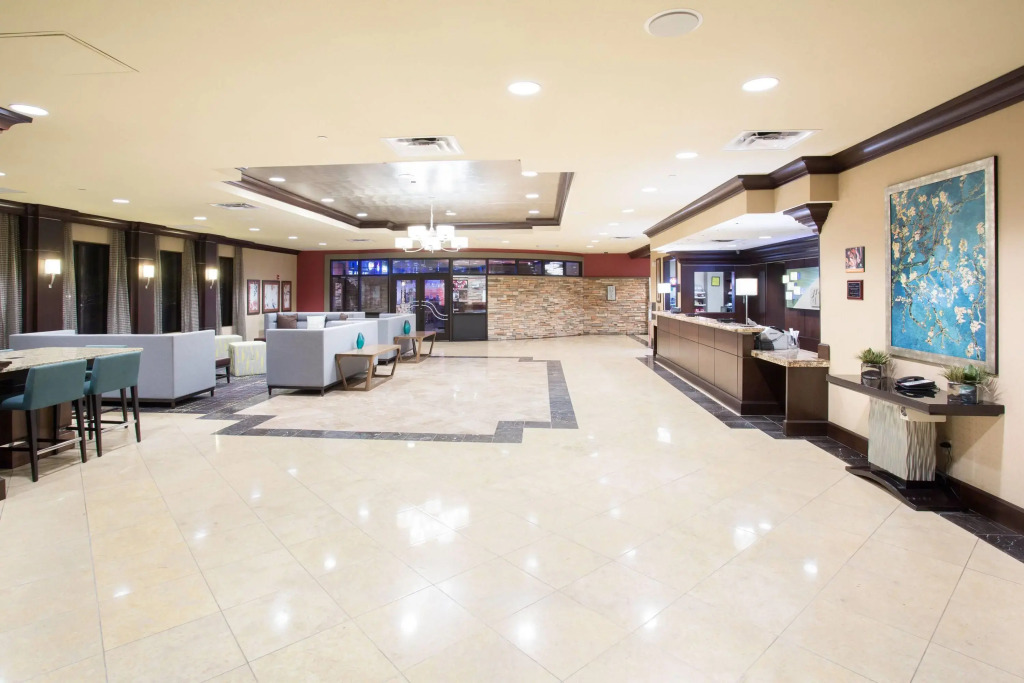 Wyndham Grand Executive Center Little Rock Airport