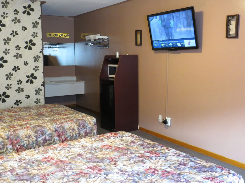 Kings Inn Midland