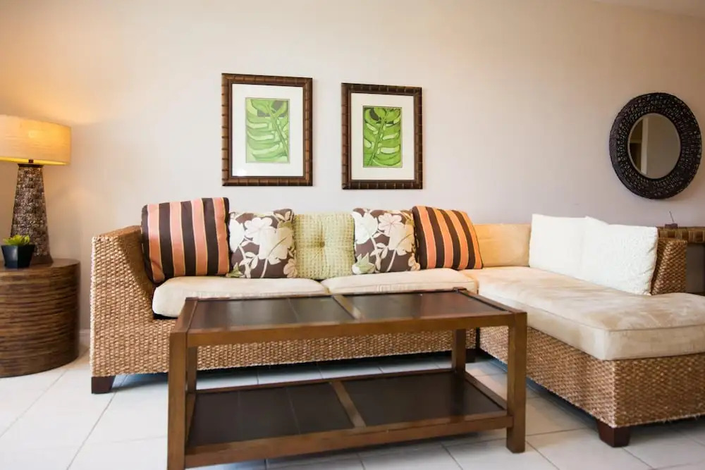 3rd-floor 2-bedroom Condo With Ocean View