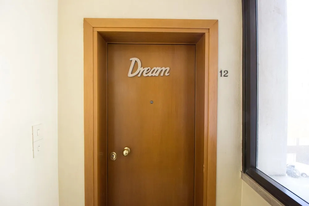 Dreambnb