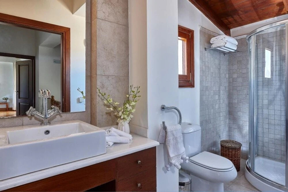 Luxury Crete Villa Villa Malvazia Beautiful 4 Bedroom Villa Private Pool Gym Keramoutsiou