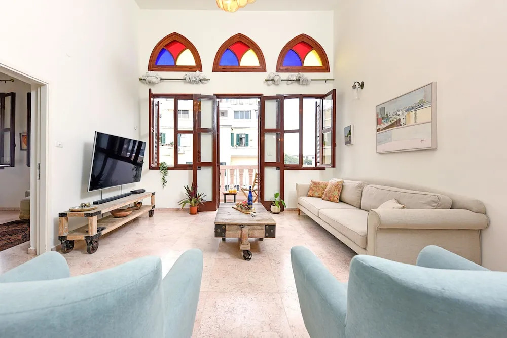 Luxury W2 Balconyparking Best Location