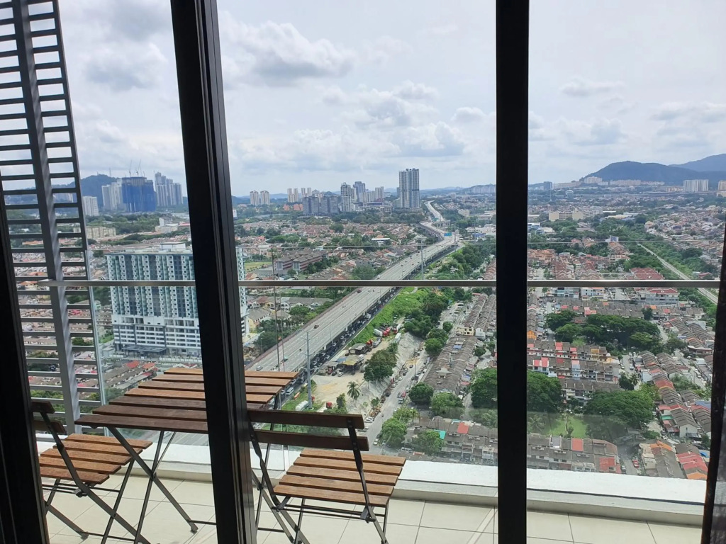 United Point Residence 6 pax Near Mont Kiara Desa Park Kepong
