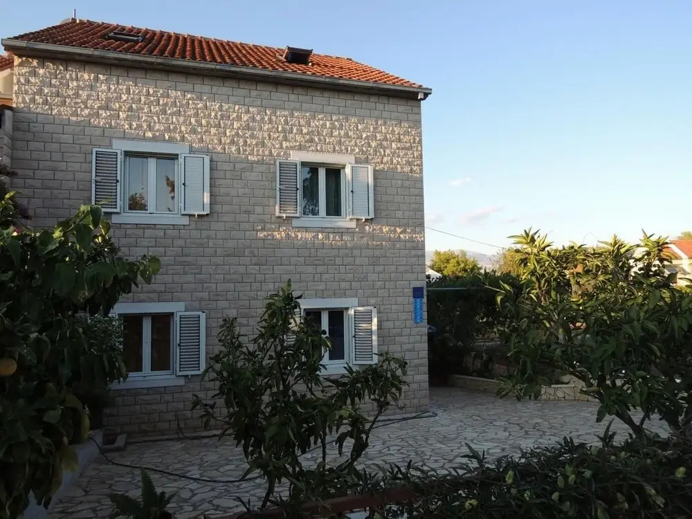 Jak - Comfortable Apartments - A1-donji