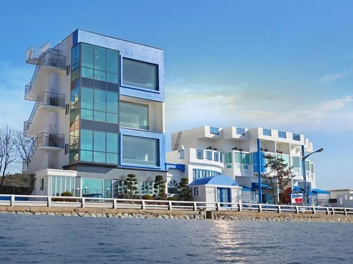 Blue Latte Poolvilla