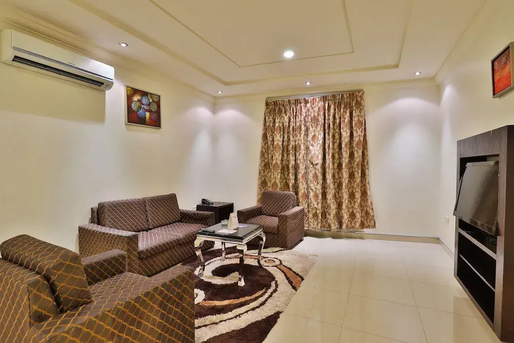 OYO 256 Yamama Palace Shemaisi Branch