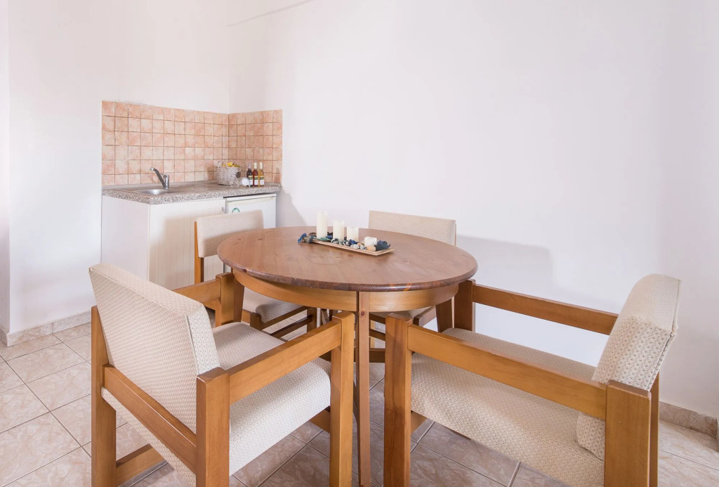 Azapiko Blue Sea Hotel