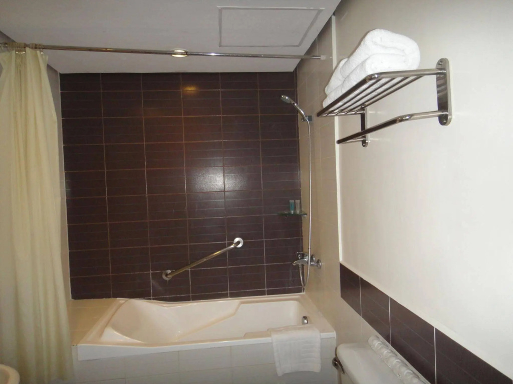 Premiere Citi Suites