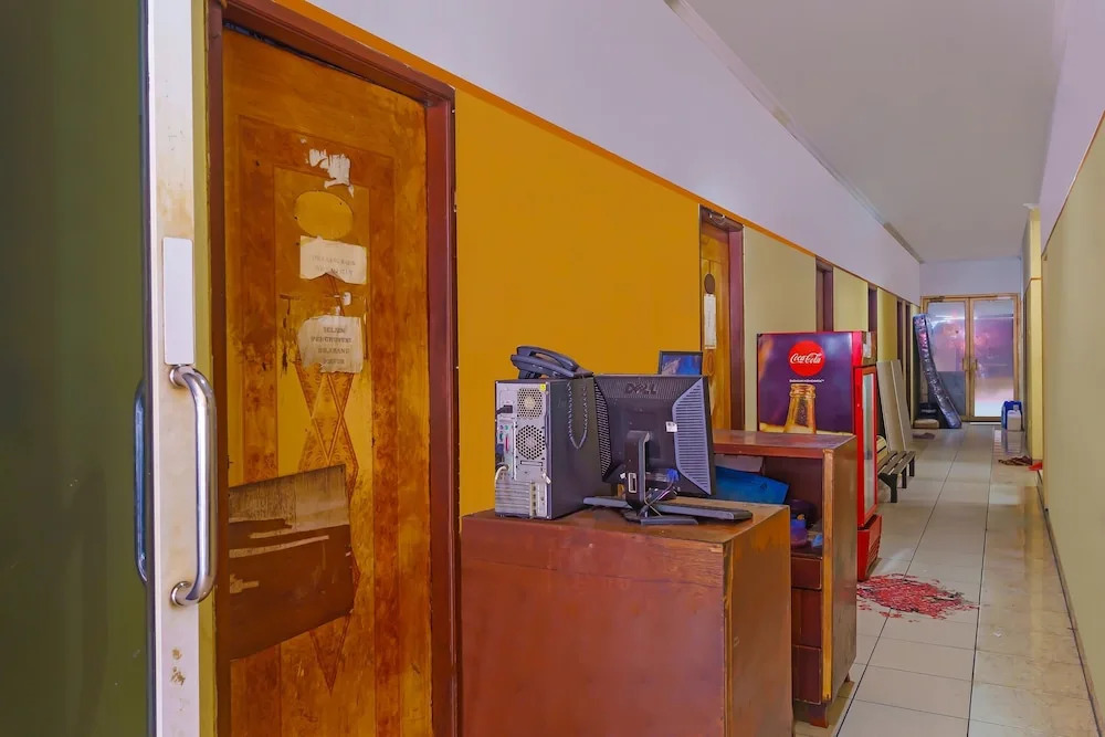 Tangki Premier Residence RedPartner
