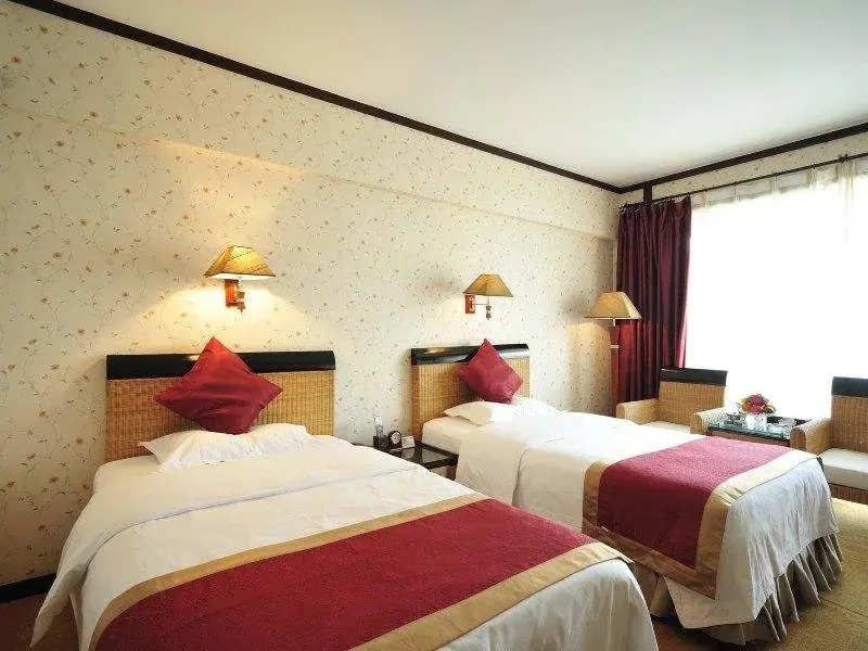 Yijing Garden Resort & Spa Hotel