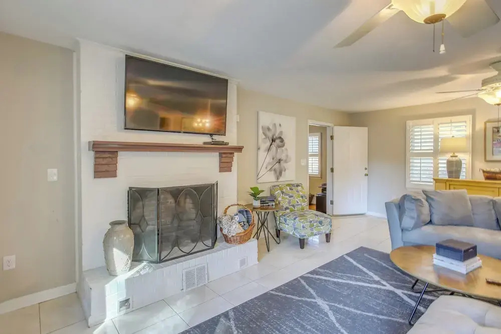 Walk to Beach: Myrtle Beach Home w/ Saltwater Pool