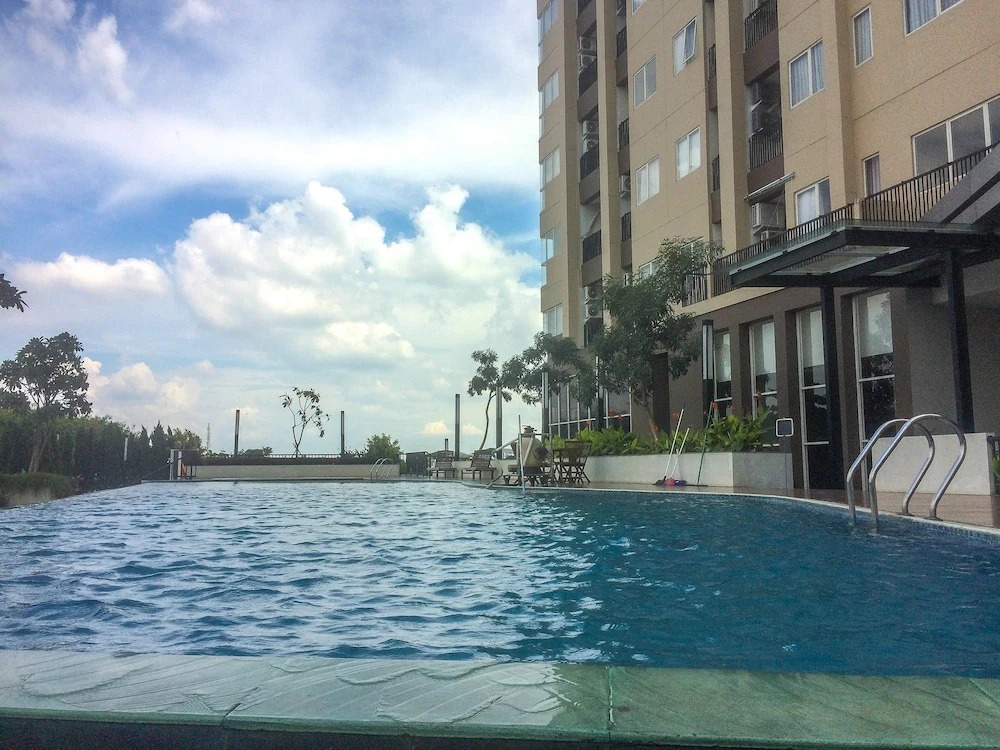 Minimalist Studio The Oasis Apartment Lippo Cikarang