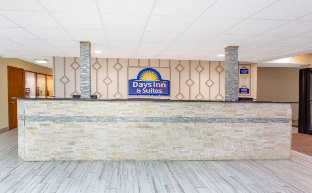 Clarion Pointe Rhinelander Downtown