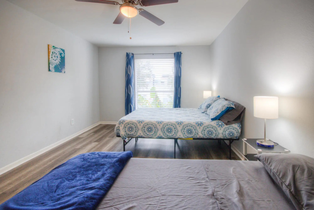 Spacious 3 BR, 2 BA Condo near Med Center & NRG