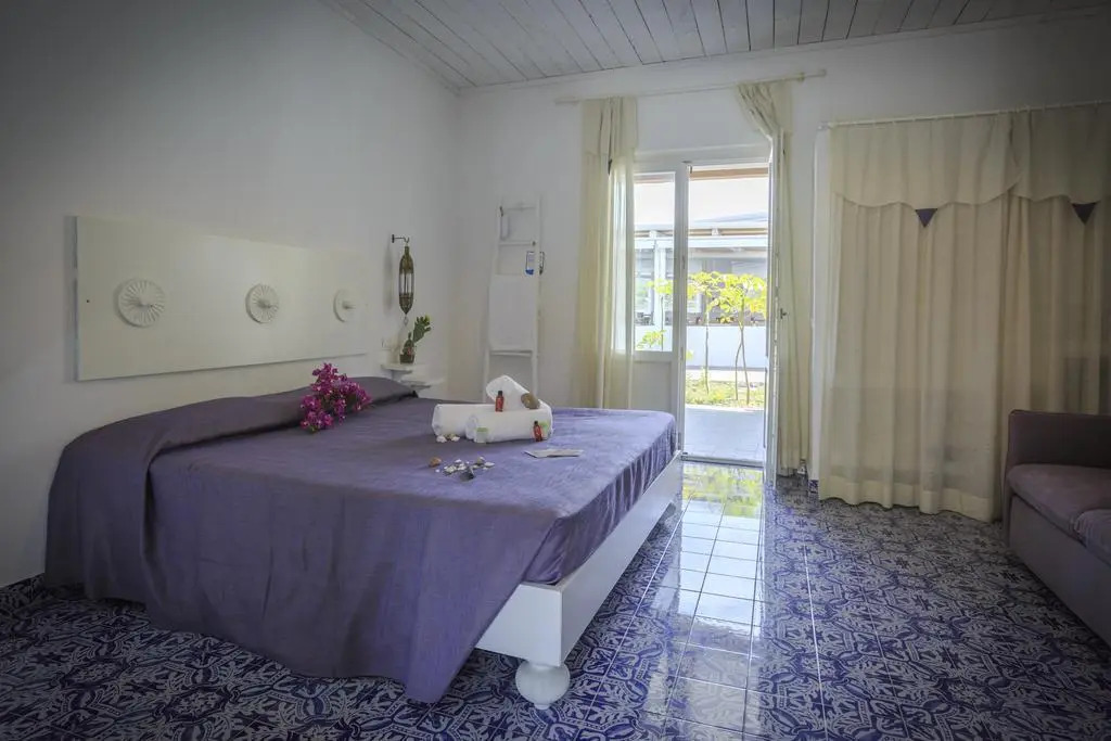 Mercure Vulcano Mari Del Sud Resort