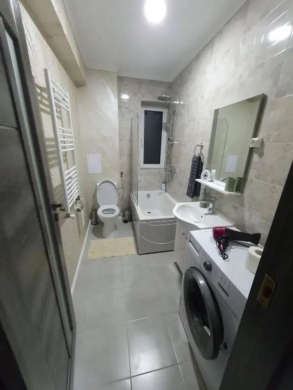 Grey House Bacau