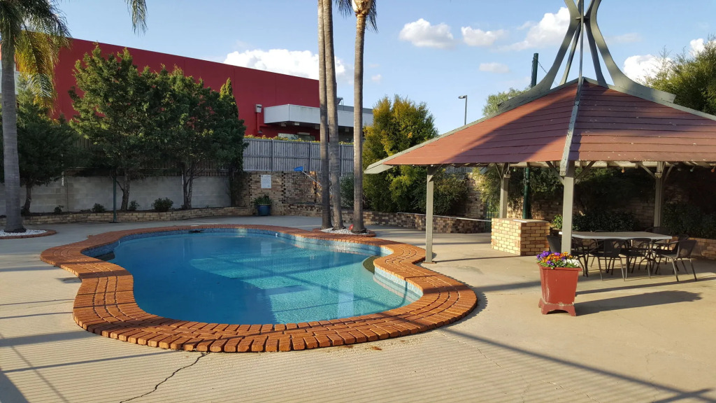 Centrepoint Midcity Motor Inn