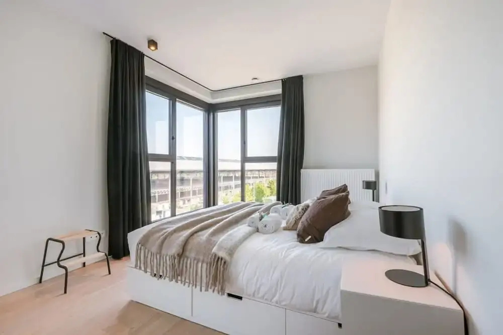 Spacious Apartment With Beautiful Terrace Near Ghent