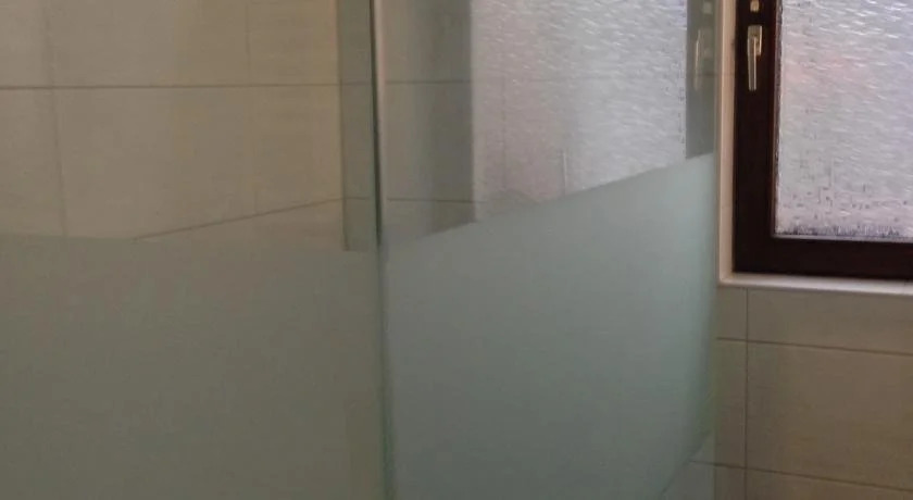Xianning Jia Yuan Business Hotel
