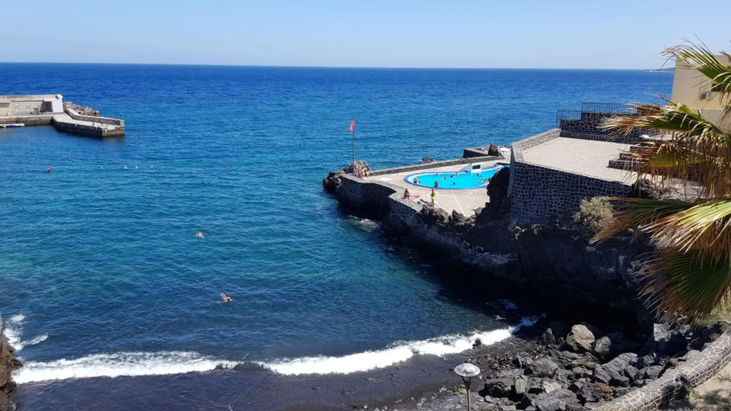 Acogedor estudio en Candelaria en primera línea de mar