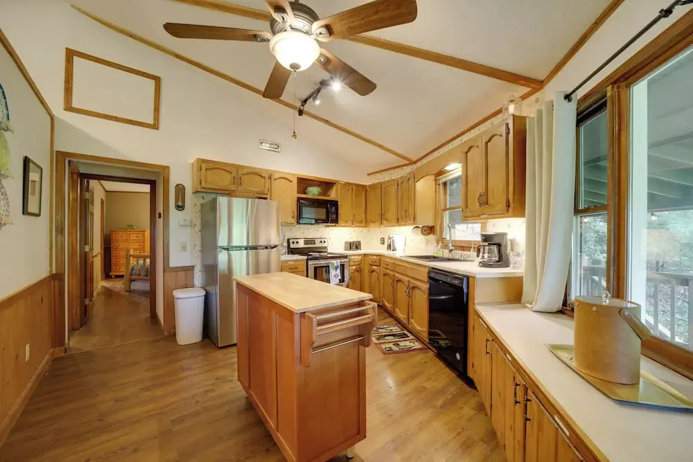Mountain Resort Home w/ Views, By Sky Valley Golf!