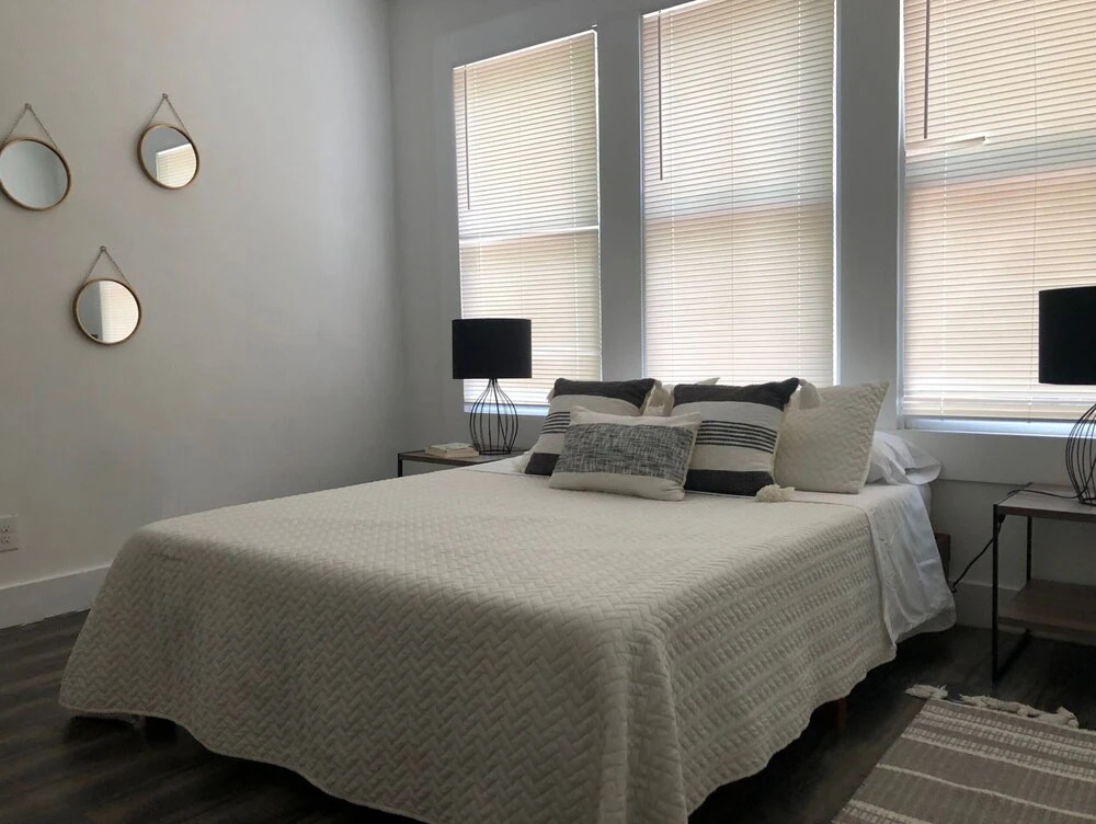 Find Your Comfort at Downtown Cozy 2br/2ba