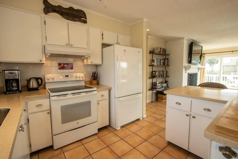 788 Marlin Drive