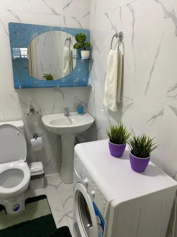 Original'naja 1 kom kvartira v serdtse Almaty