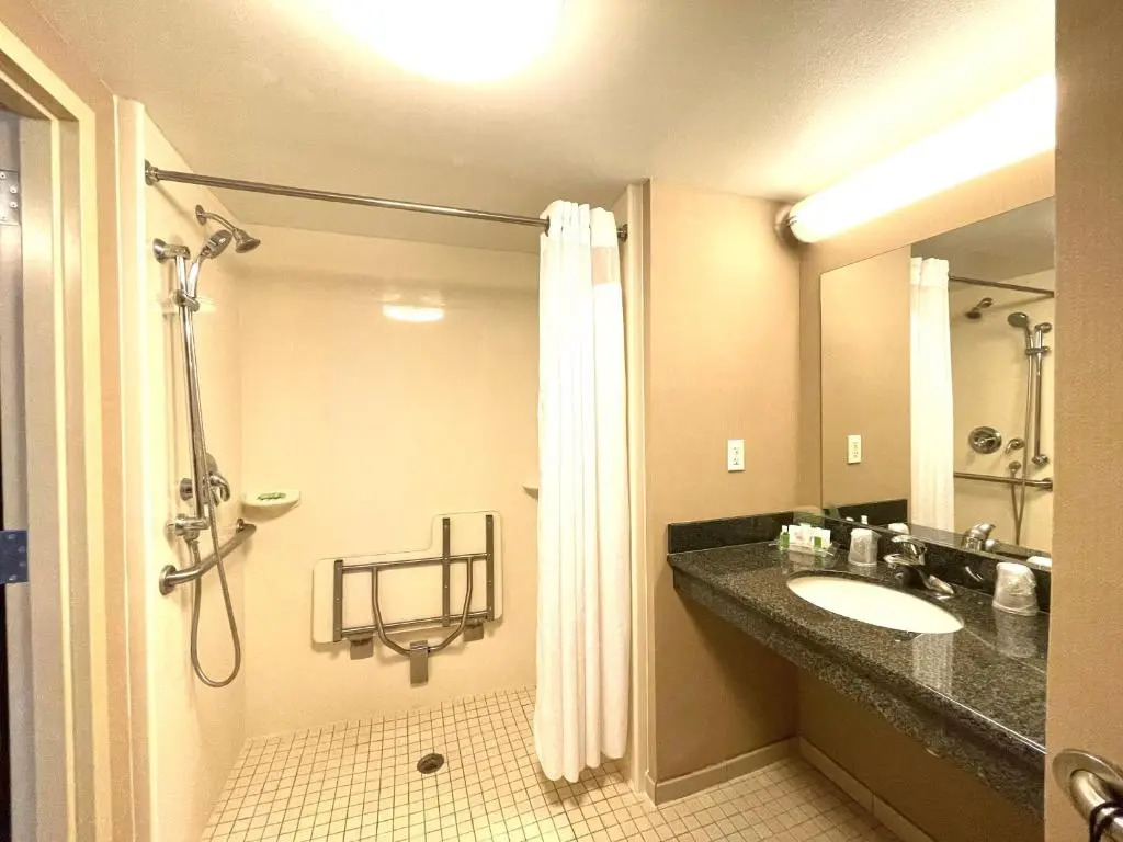 Crowne Plaza Ft Myers Gulf Coast by IHG