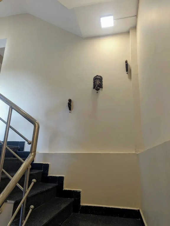 Nathans Residency