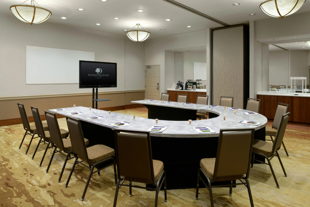 DoubleTree Suites by Hilton Phoenix