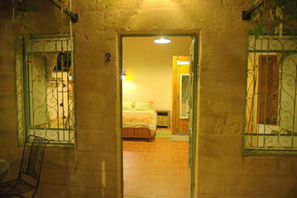 The Well Guesthouses - Home in the Old City