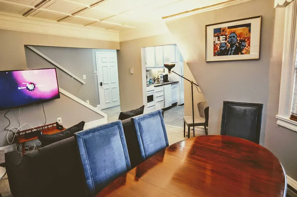 1331 Northwest Apartment #1070 - 1 Br Apts