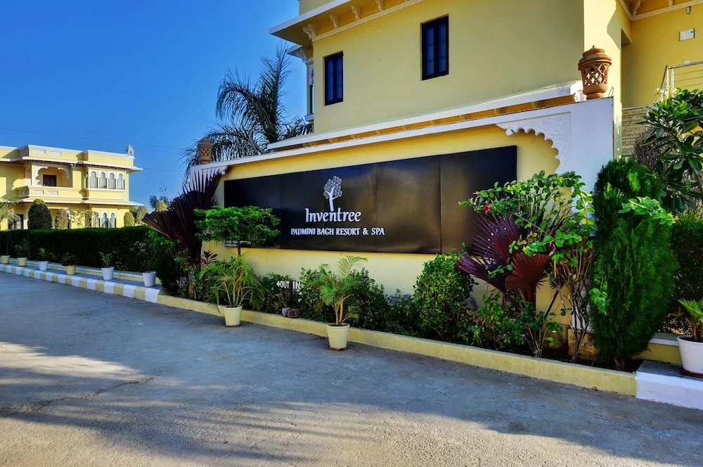 Padmini Bagh Resort