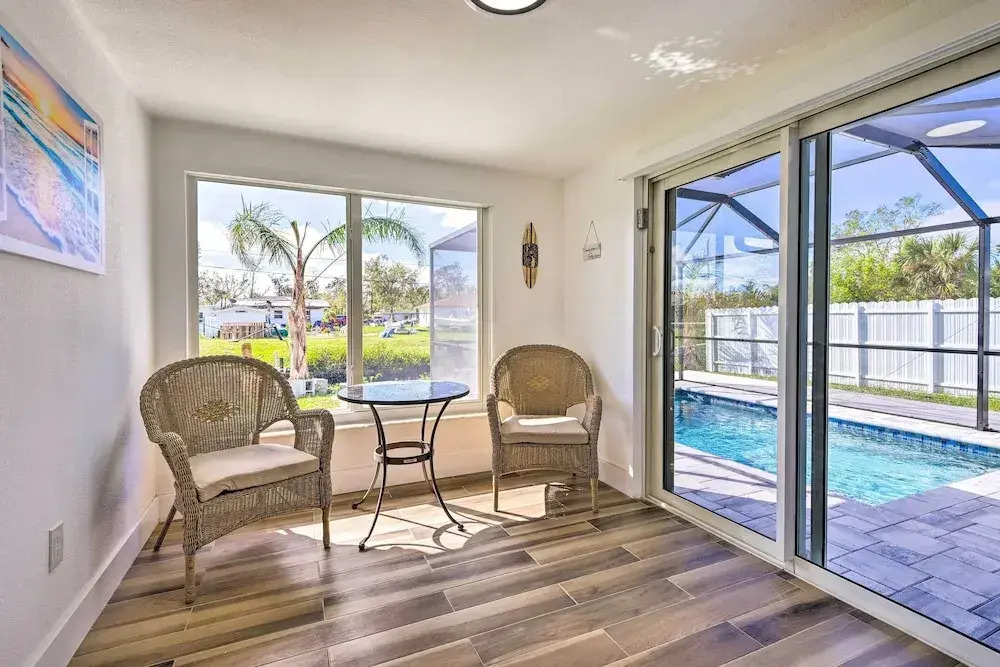 Englewood Escape w/ Screened-In Pool & Grill
