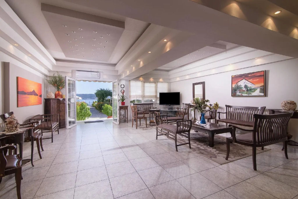 Sunrise Hotel