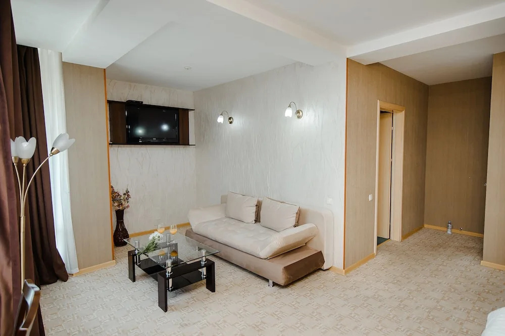 TipTop Hotel CITY CENTER