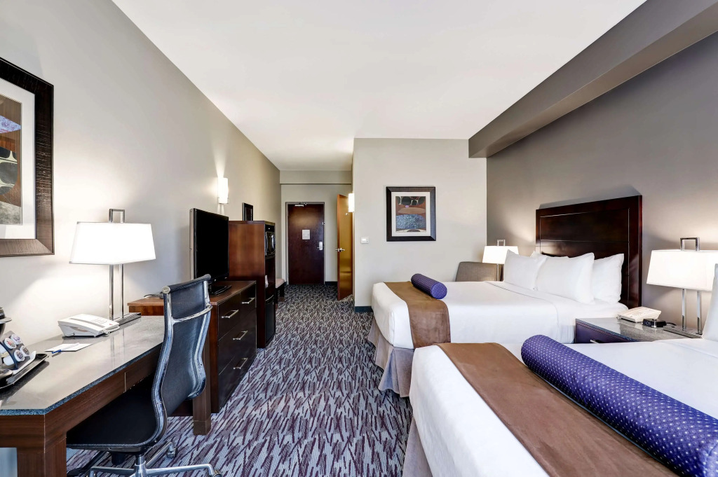 Best Western Plus Brandon Inn
